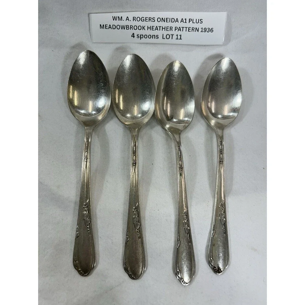 Wm A Rogers Oneida Meadowbrook Heather A1 Plus 4 Teaspoons Silverplate VTG